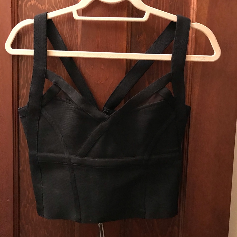 (M) Black Silence + Noise Crop Top